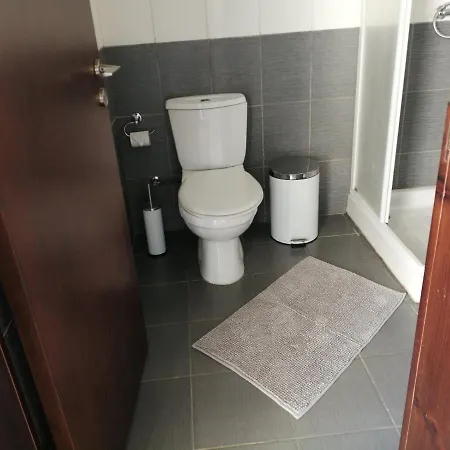 Kika Lägenhet Larnaca